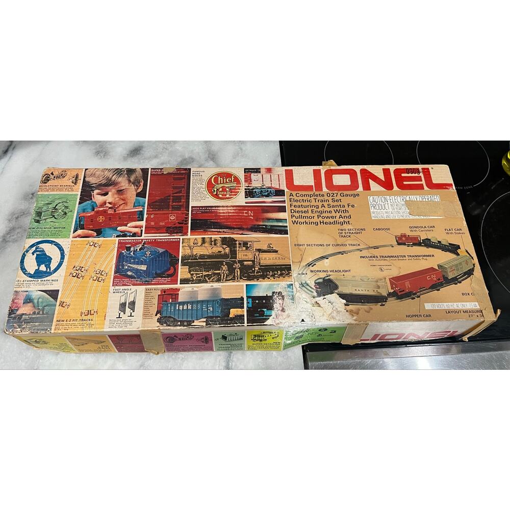 Vintage Lionel 0909 The Chief O27 Train Set Complete w Box Manual Santa Fe 802